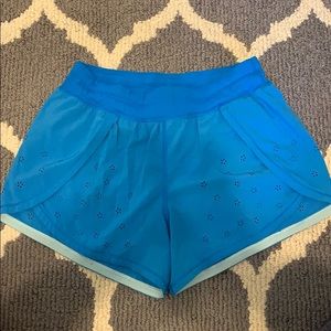Lululemon running shorts size 4 in blue